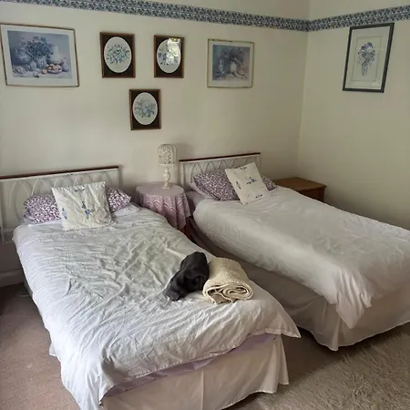 Willow * Settrington